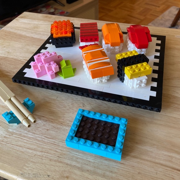 🍀4/$15🍀 Lego sushi plate with soy sauce and chopsticks - Picture 3 of 6